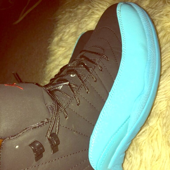 Jordan’s 12 gammas blue